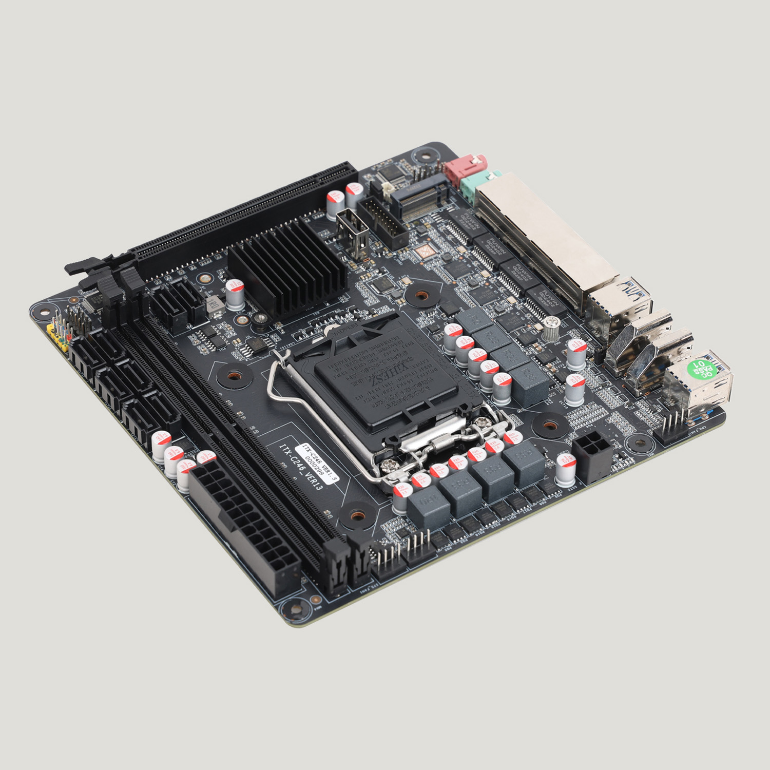 8 Bölmeli C246 Vpro NAS Anakar - Nas Motherboard 8 Sata Mini Itx incelemesi ve fiyatı